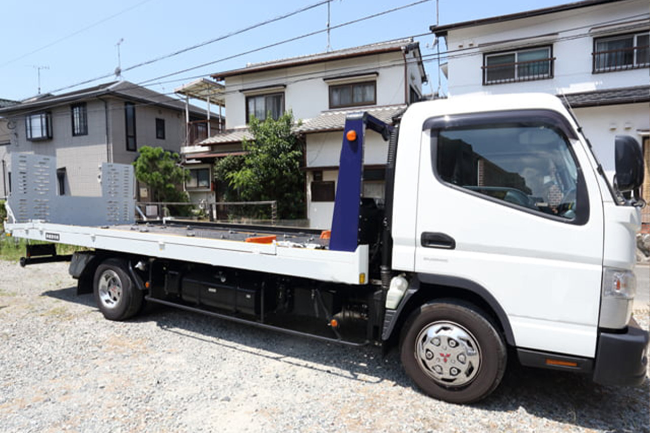 事故対応のための積載車